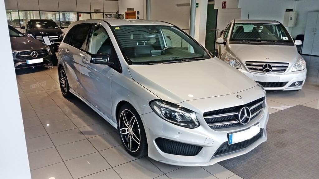 Foto 2 Mercedes B 200 d AMG Aut. 