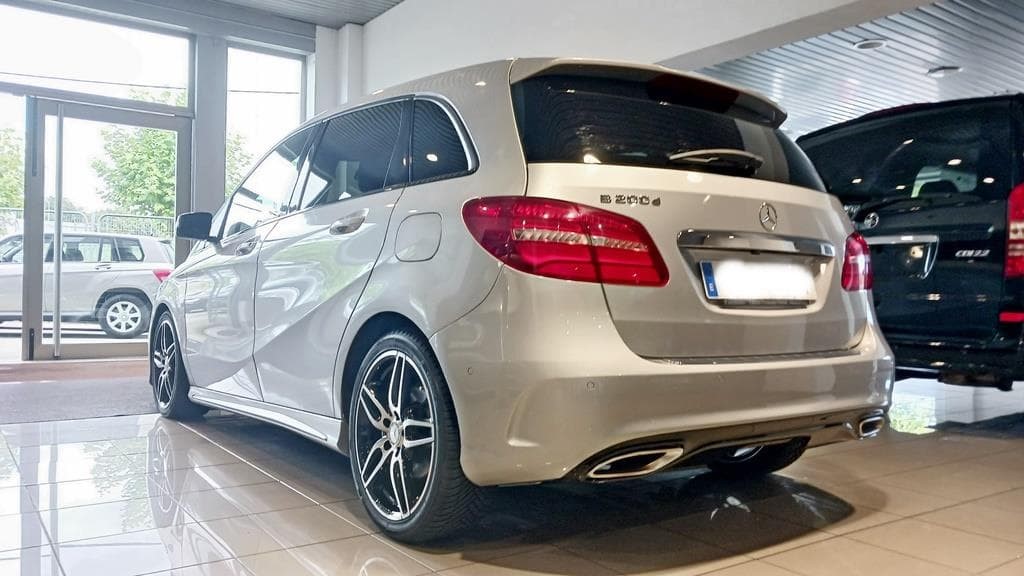 Foto 8 Mercedes B 200 d AMG Aut. 