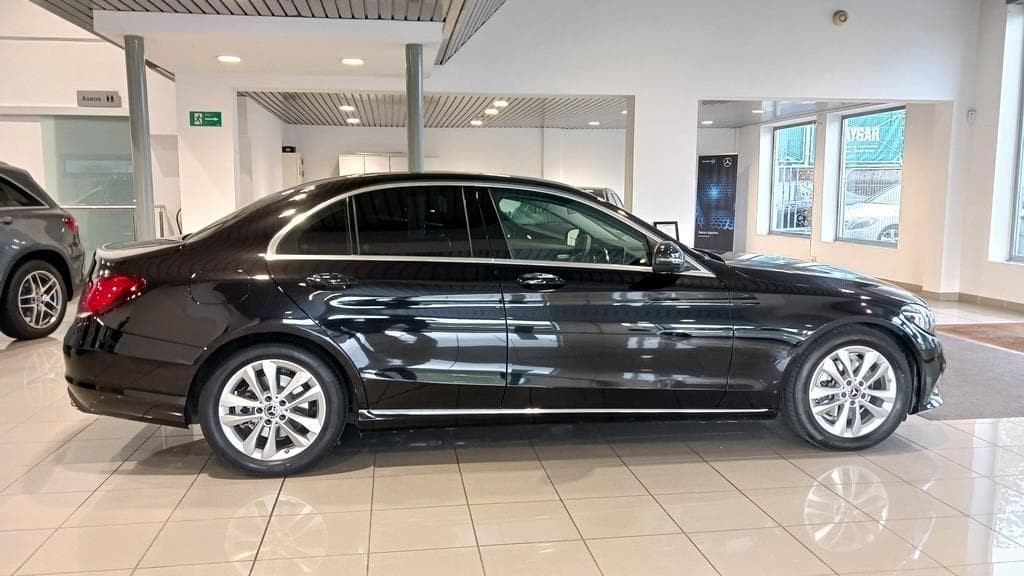 Foto 9 Mercedes C 220 d Avantgarde Aut.