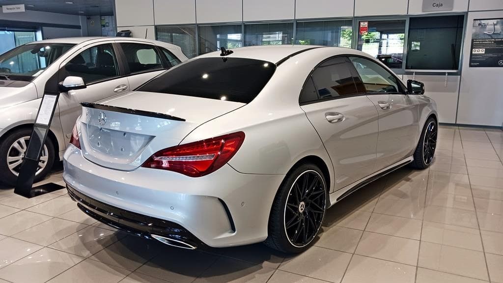 Foto 7 Mercedes CLA 200 d AMG Aut.