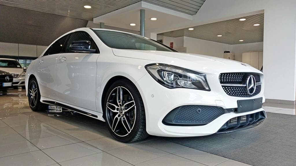 Foto 4 Mercedes CLA 220 d AMG 