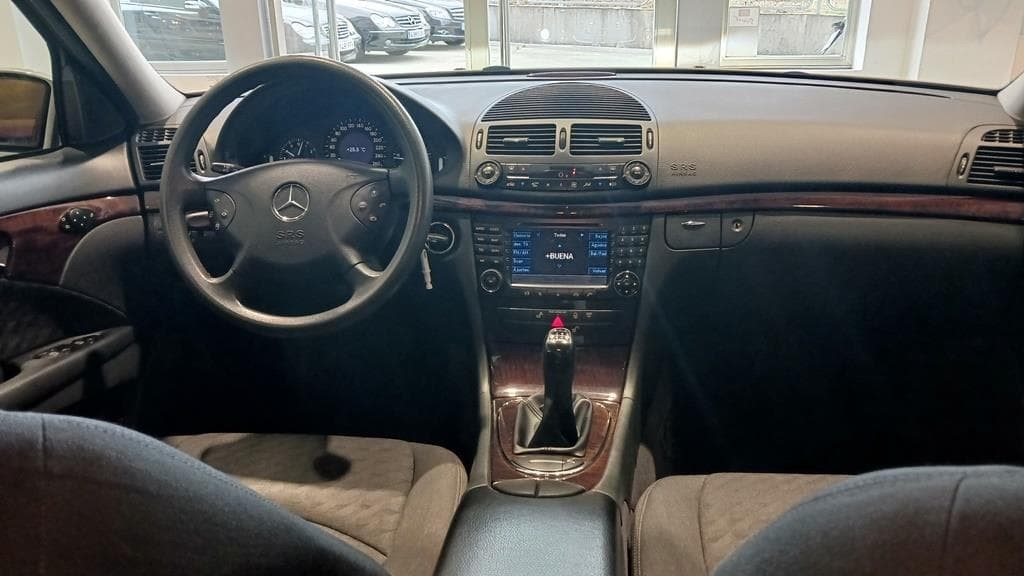 Foto 17 Mercedes E 220 CDI