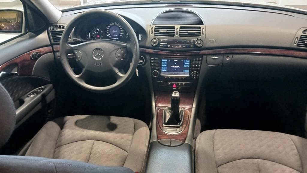 Foto 18 Mercedes E 220 CDI