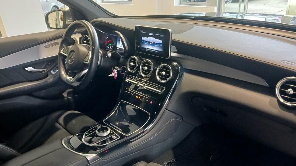 Foto 21 Mercedes GLC 220 d 4M SUV AMG