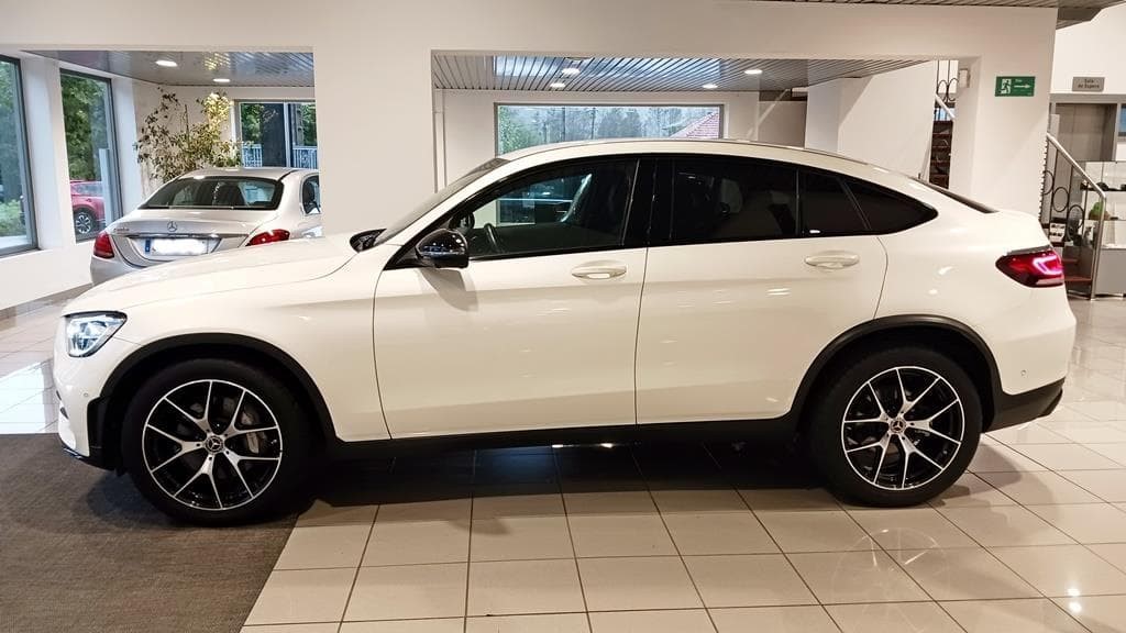 Foto 42 Mercedes GLC 220 d Coupé AMG 9G-TRONIC